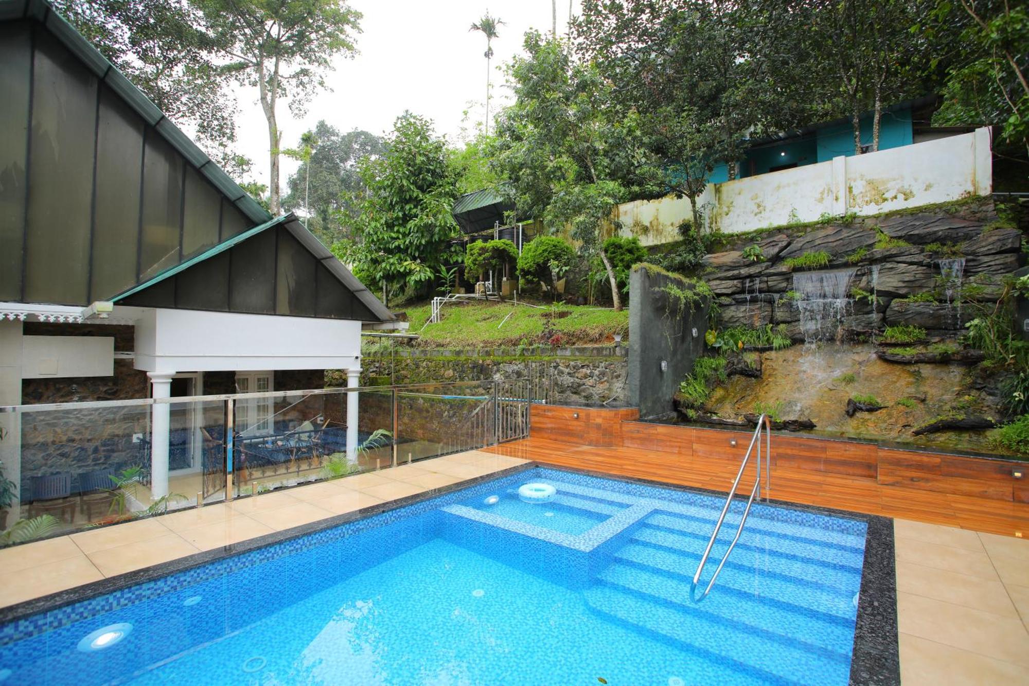 Chithirapuram Palace Munnar Exterior foto